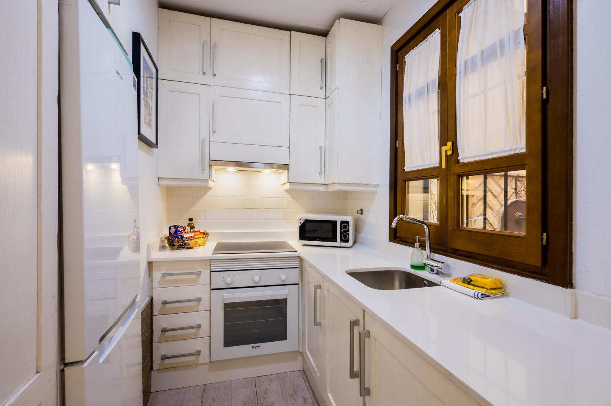 Апартаменти Beautiful And Cozy- 1Bd 1Bth- Arenal Center Севілья Екстер'єр фото