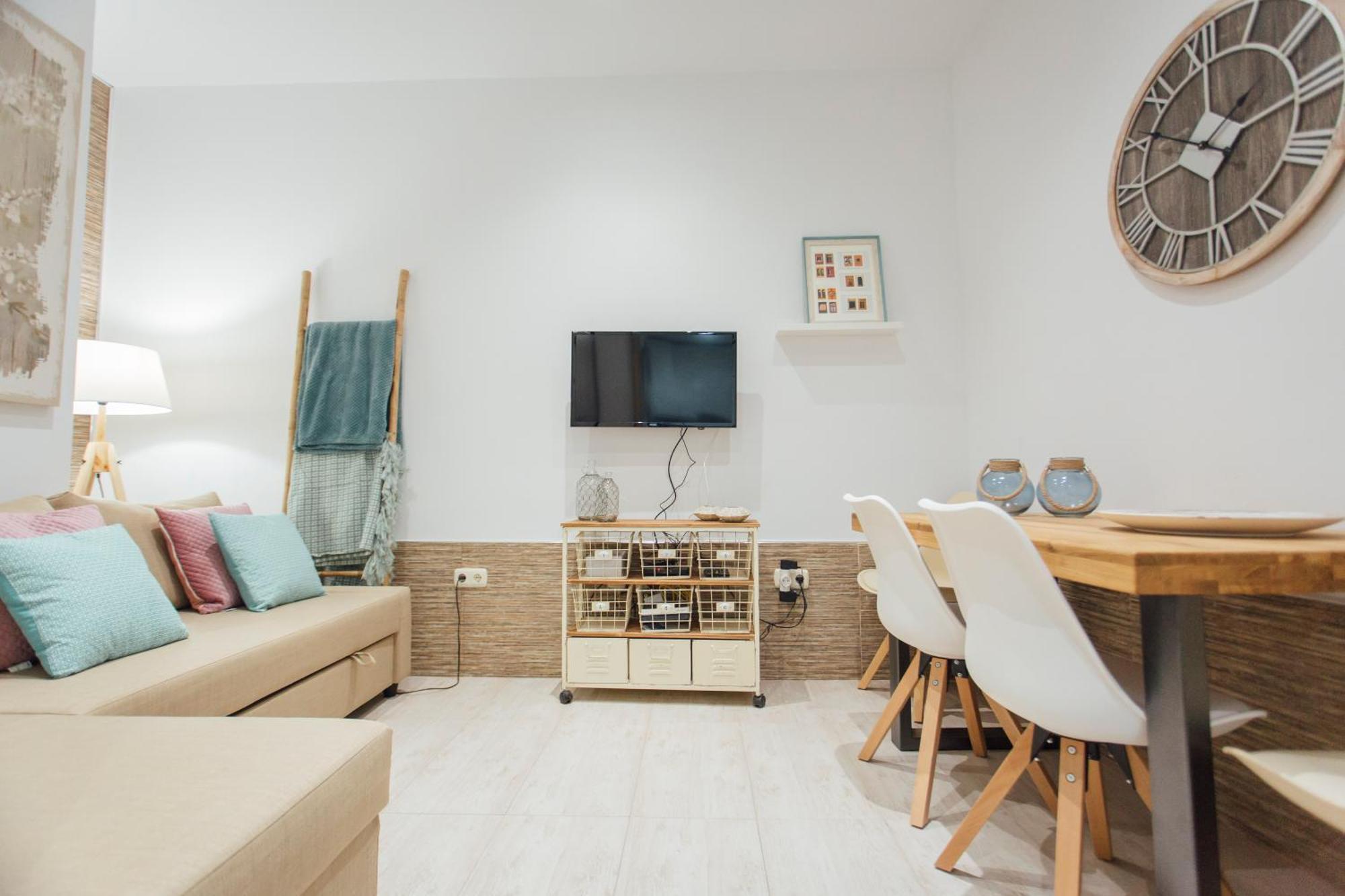 Апартаменти Beautiful And Cozy- 1Bd 1Bth- Arenal Center Севілья Екстер'єр фото