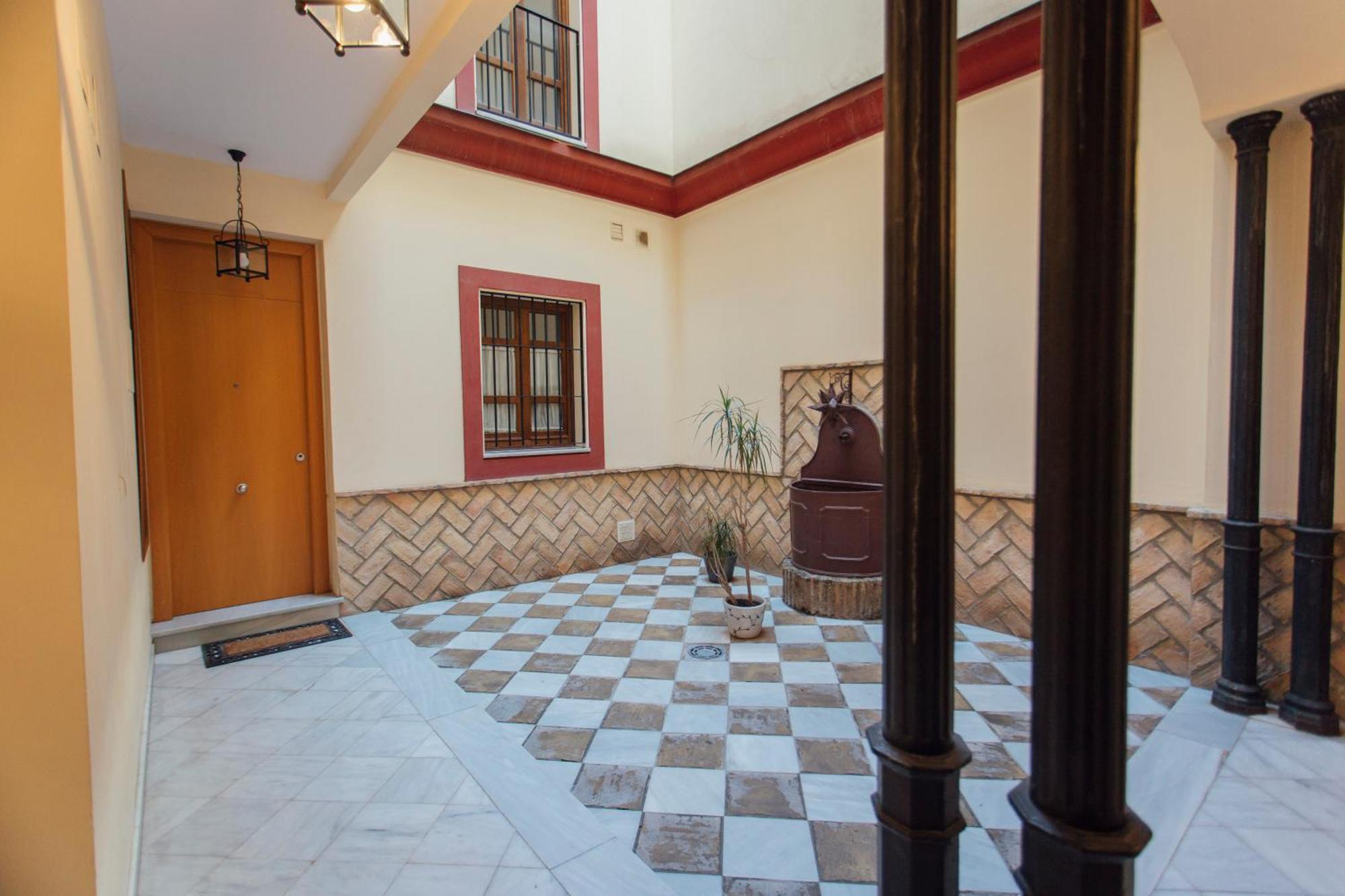 Апартаменти Beautiful And Cozy- 1Bd 1Bth- Arenal Center Севілья Екстер'єр фото